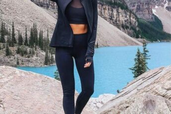 hiking outfit women